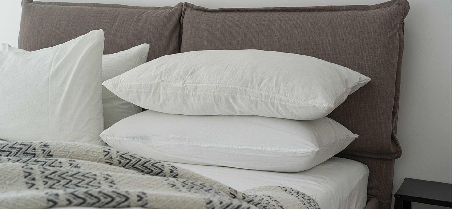 Mattress for Fibromyalgia with pillows.